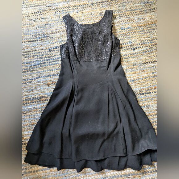 Y2K Vtg Holiday Dress Black Lace Bodice Fit & Flare 8 Sequins Bow LRB - Picture 2 of 7